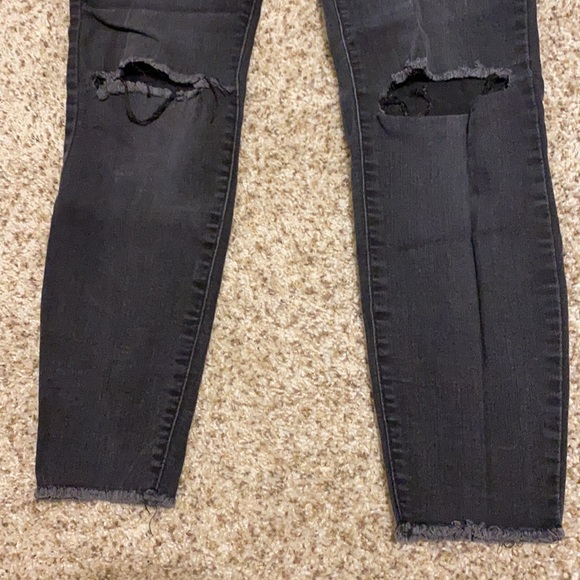 Black skinny jeans - Picture 2 of 4